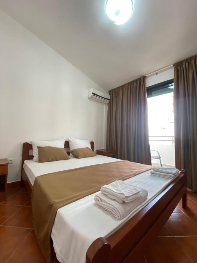 Delux Apartmani Dobra Voda Exterior foto